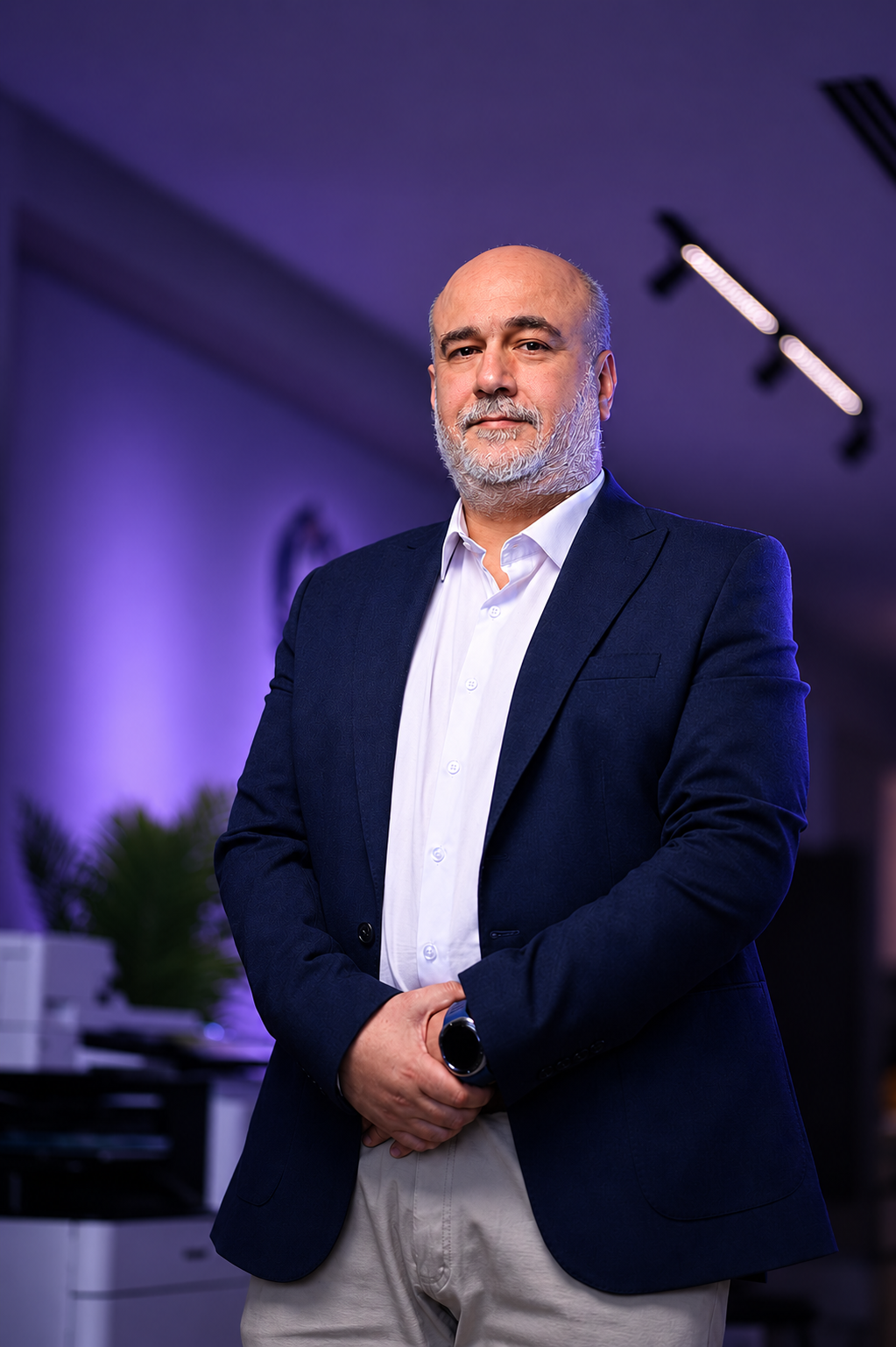 Ali Elbaz Portrait